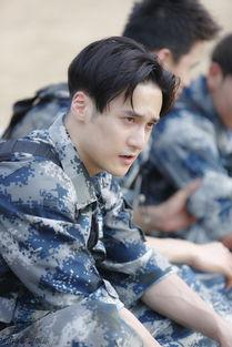 娱乐圈吃瓜少年,揭秘明星幕后故事  第3张